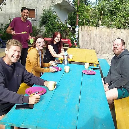 Pinegroove Hostel Vlora Exterior foto