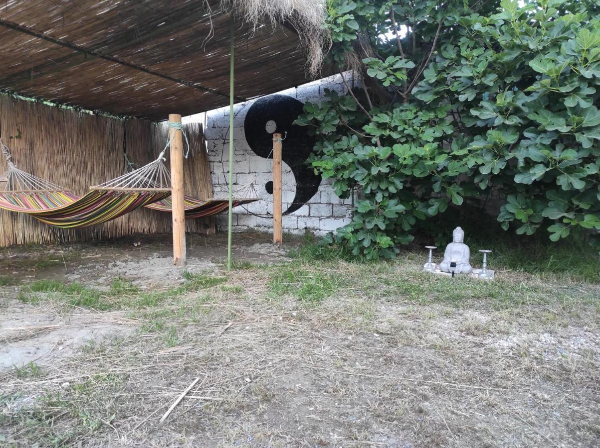 Pinegroove Hostel Vlora Exterior foto